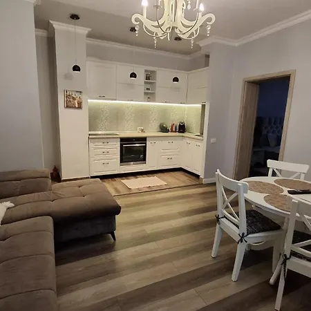 Alpine Sunrise Residence - Brasov Old Center-3